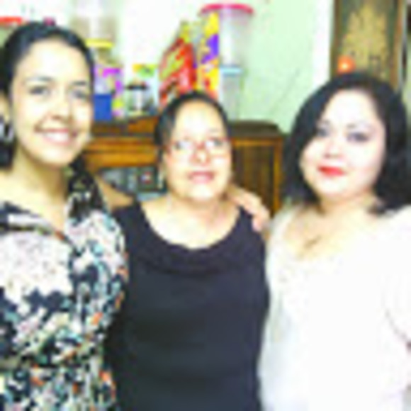 Meet your Posher, Diana - Picture 1 of 1